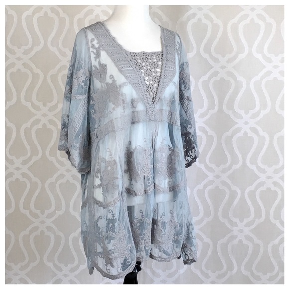Noelle Layering Vintage Lace Tunic - Picture 2 of 10